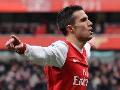 Arsenal, follia Van Persie. Vuole 13 milioni a stagione